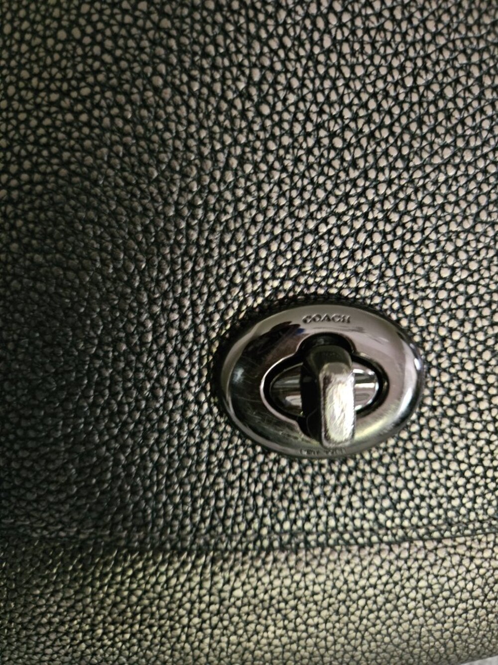 Coach Turnlock Pebbled Leather Hobo Bag - Picture 4 of 10